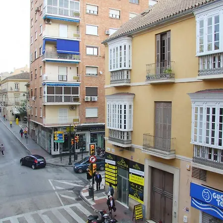 Apartment Centrico Apartamento *